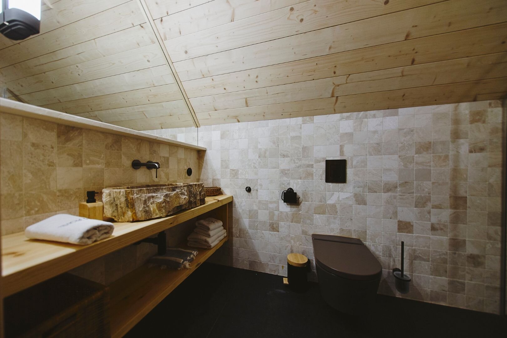 GOŚCINIEC JACZNO SPÓŁKA AKCYJNA - 12